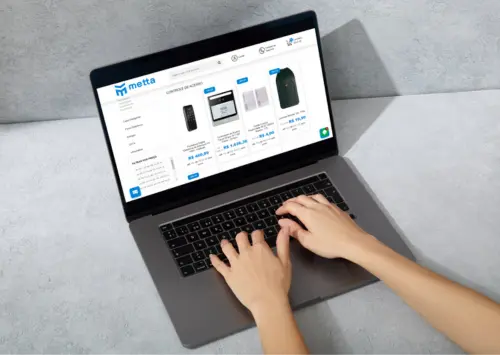 site metta store mockup 1